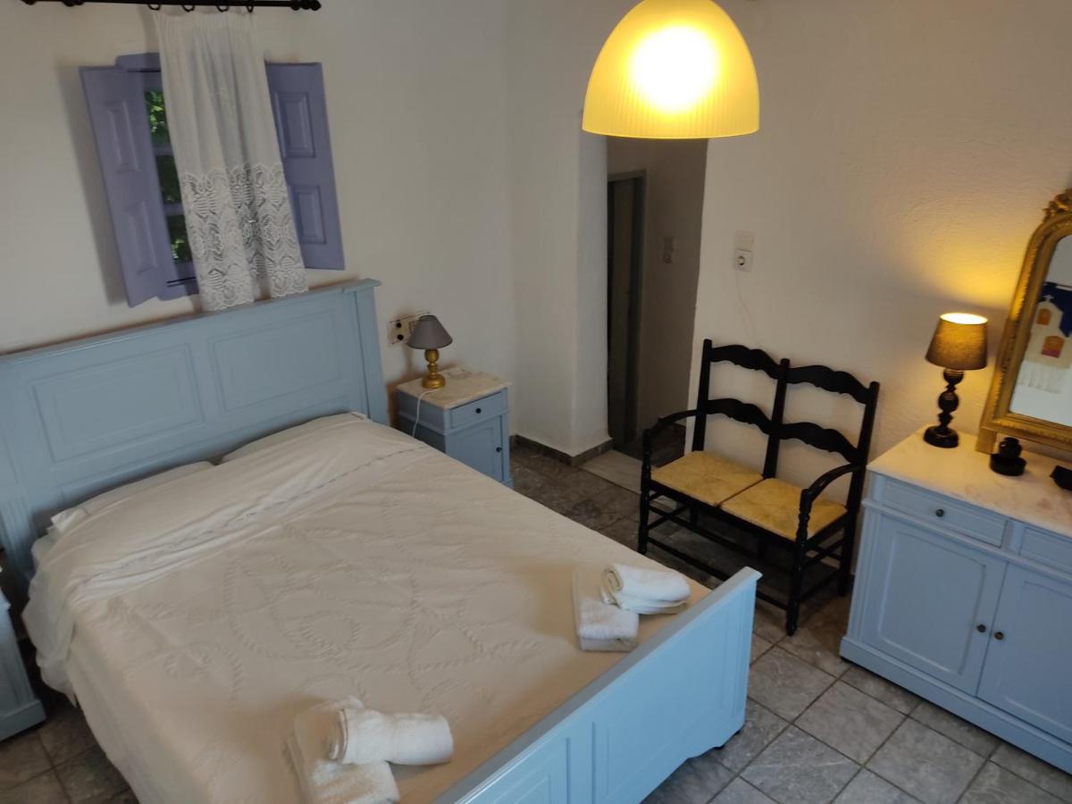 Porto Sikinos Hotel Alopronia エクステリア 写真