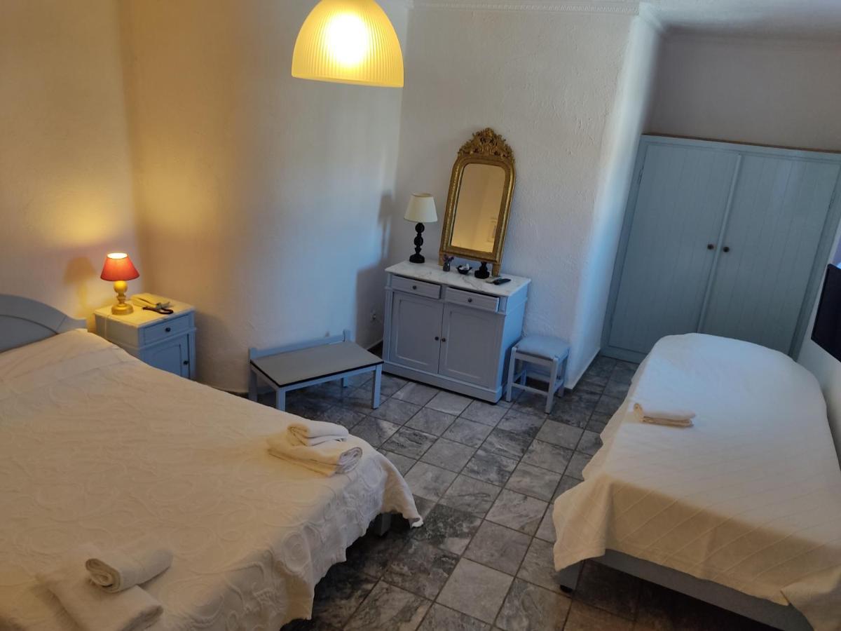 Porto Sikinos Hotel Alopronia エクステリア 写真
