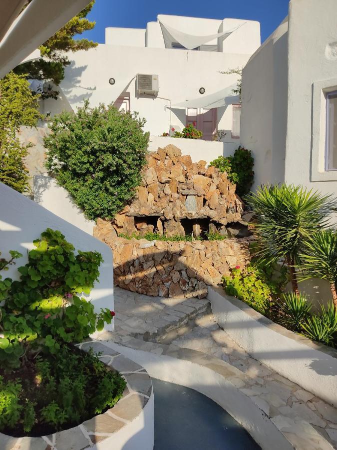 Porto Sikinos Hotel Alopronia エクステリア 写真