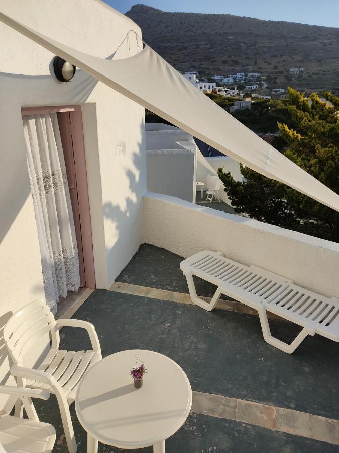 Porto Sikinos Hotel Alopronia エクステリア 写真
