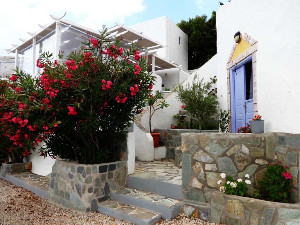 Porto Sikinos Hotel Alopronia エクステリア 写真